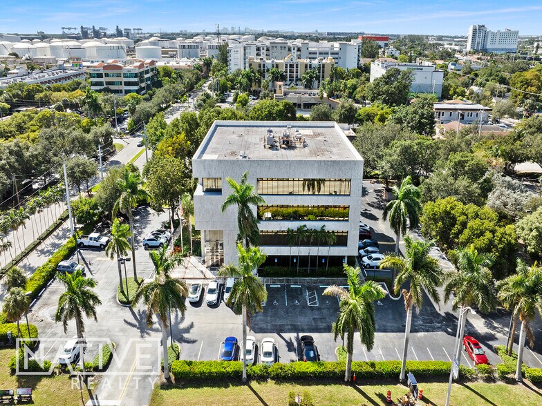 More Photos Of 910 SE 17th St, Fort Lauderdale Office For Lease