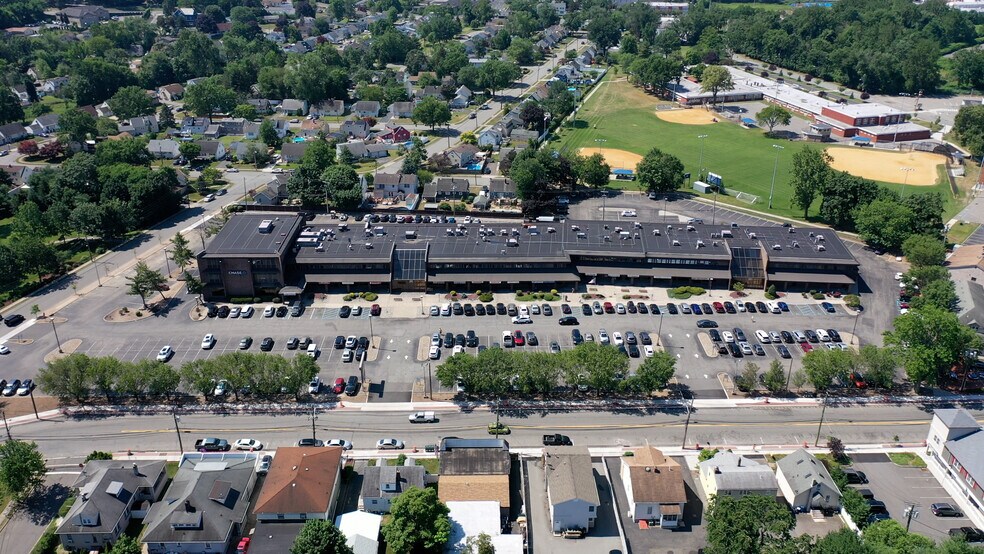 More Photos Of 1003-1031 McBride Ave, Woodland Park Medical For Lease