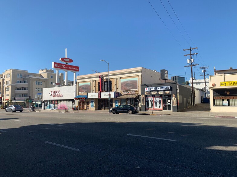 Primary Photo Of 11517 Santa Monica Blvd, Los Angeles Storefront For Lease