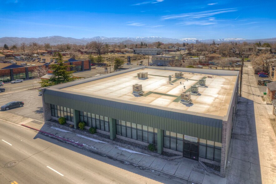More Photos Of 634 Ryland St, Reno Office For Sale