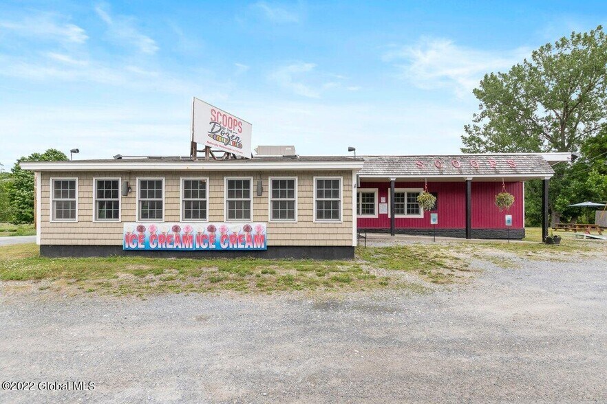 Primary Photo Of 5527-5531 Rte 7, Hoosick Falls General Retail For Sale