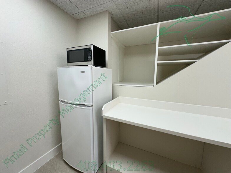 More Photos Of 150 E Campbell Ave, Campbell Loft Creative Space For Lease