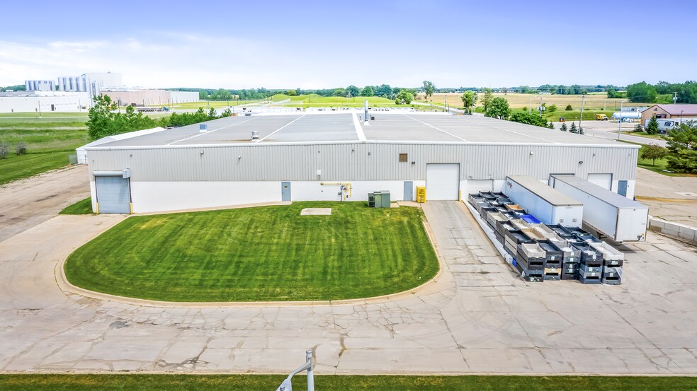 More Photos Of 205 E Walker Rd, Saint Johns Manufacturing For Lease