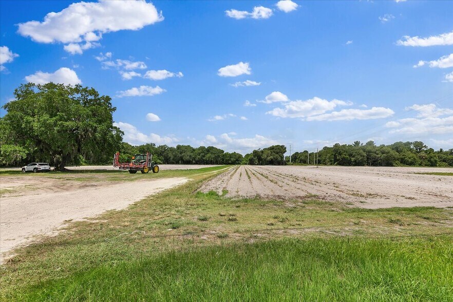 More Photos Of 233 E River Rd, East Palatka Land For Sale