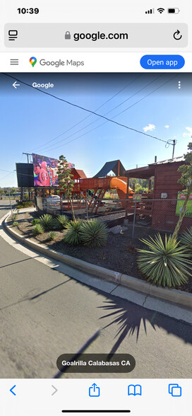 Primary Photo Of 24000 Ventura Blvd, Calabasas Freestanding For Lease