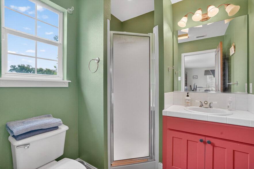 More Photos Of 14145 US-281, Santo Specialty For Sale