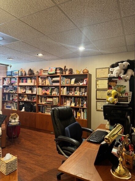 More Photos Of 8600 SW 92nd St, Miami Medical For Sale