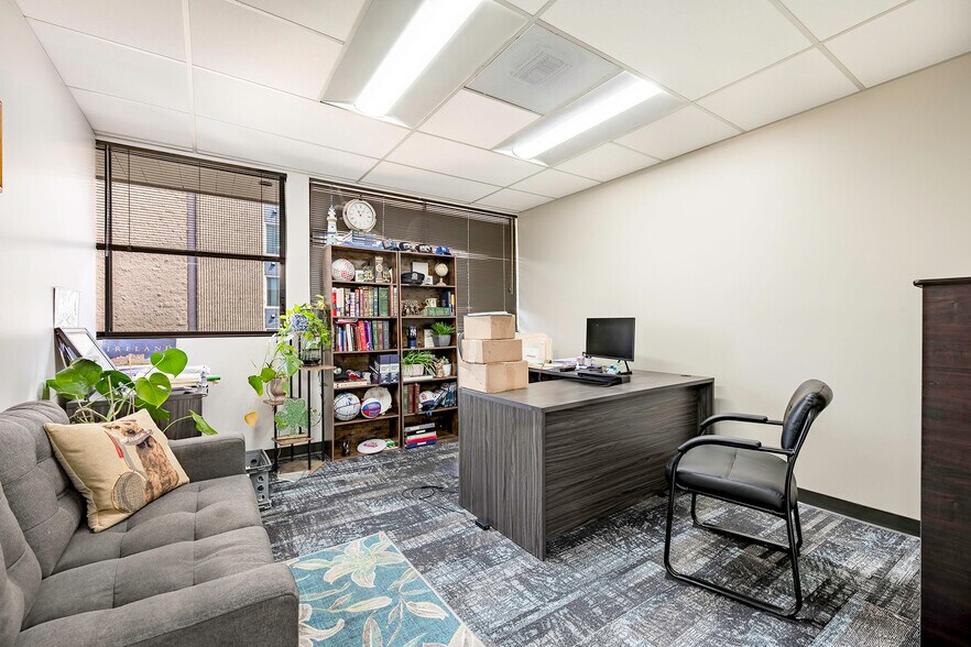 More Photos Of 333 W Broadway, Long Beach Office For Lease