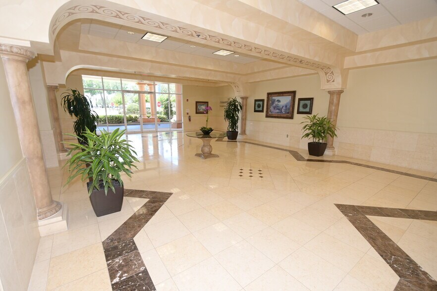 More Photos Of 917 Rinehart Rd, Lake Mary Medical For Sale