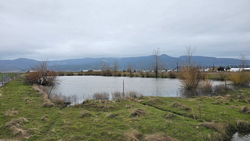 More Photos Of North Coburg Rd @ Diamond Hill Road, Harrisburg Land For Sale