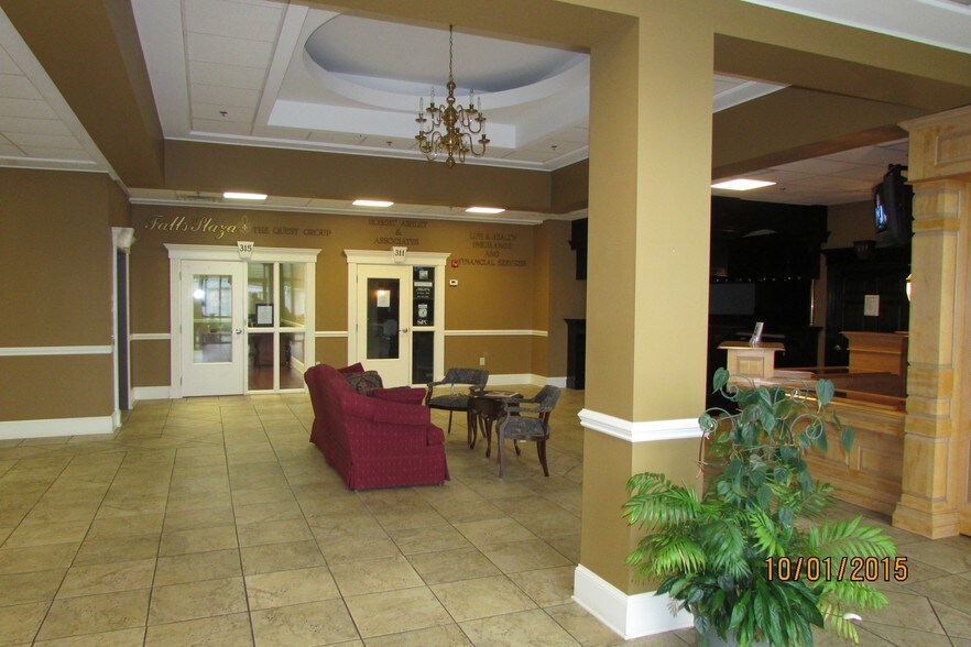 More Photos Of 323 Falls Dr NW, Abingdon Office For Sale