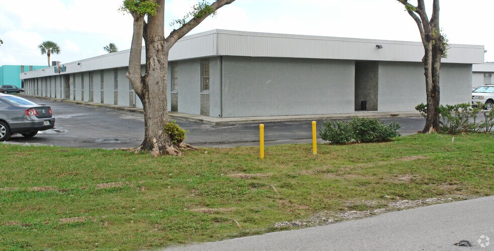 More Photos Of 2020 W McNab Rd, Fort Lauderdale Unknown For Lease