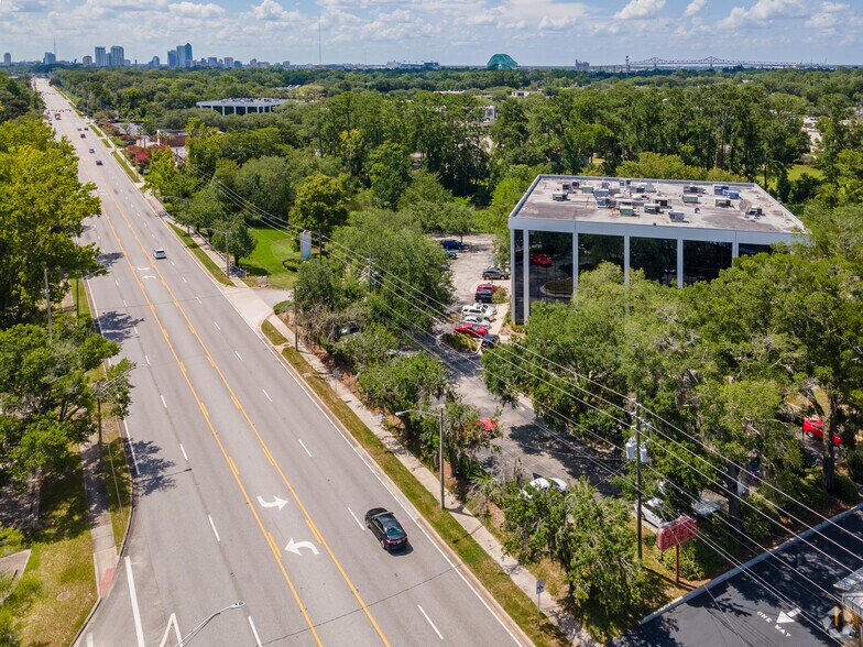 More Photos Of 4811 Beach Blvd, Jacksonville Office For Lease