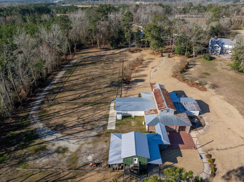 More Photos Of 6266 Richlands Hwy, Richlands Specialty For Sale