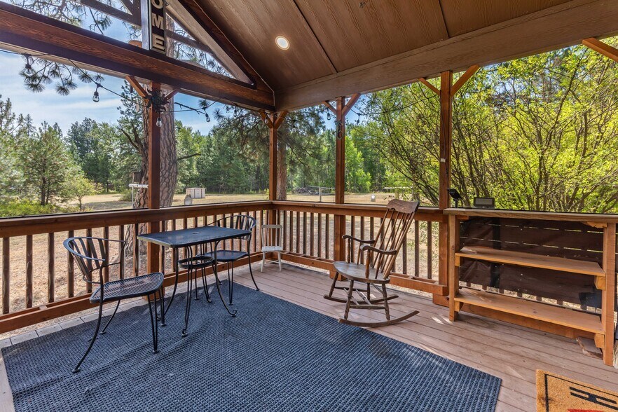 More Photos Of 9955 US Highway 12, Lolo Specialty For Sale