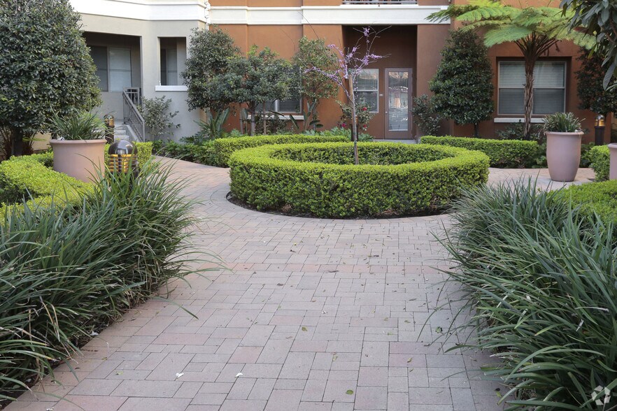 More Photos Of 700 S Myrtle Ave, Monrovia Apartments For Lease