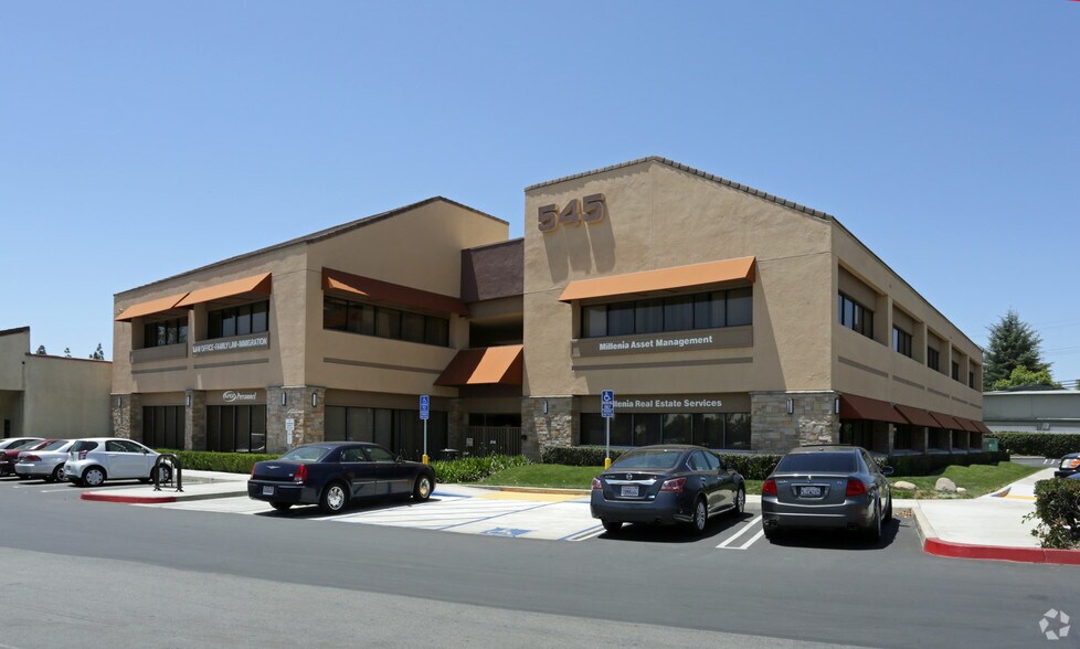 More Photos Of 559 N Mountain Ave, Upland Unknown For Lease