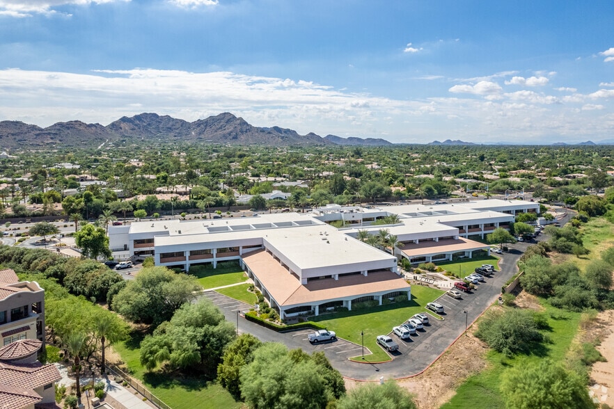 More Photos Of 7373 N Scottsdale Rd, Scottsdale Medical For Lease