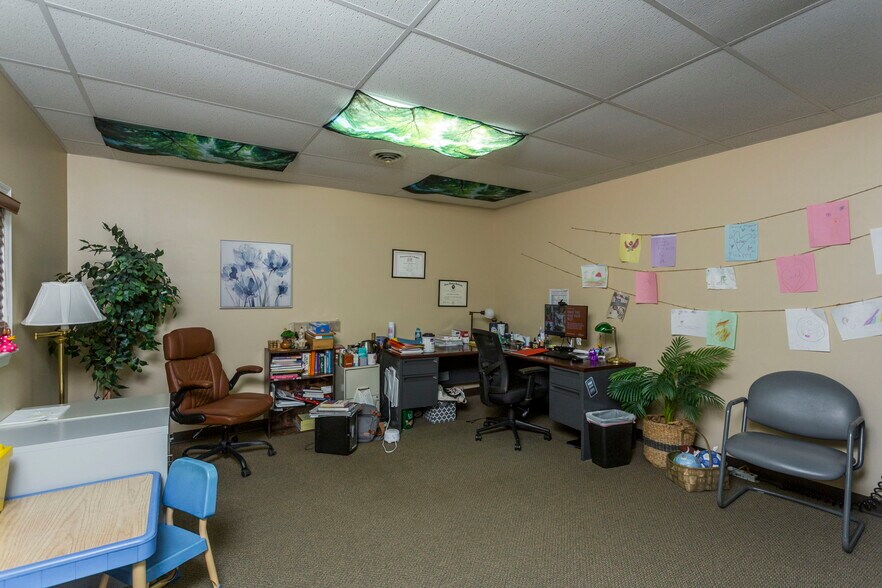 More Photos Of 1947 Medical Ave, Harrisonburg Medical For Lease