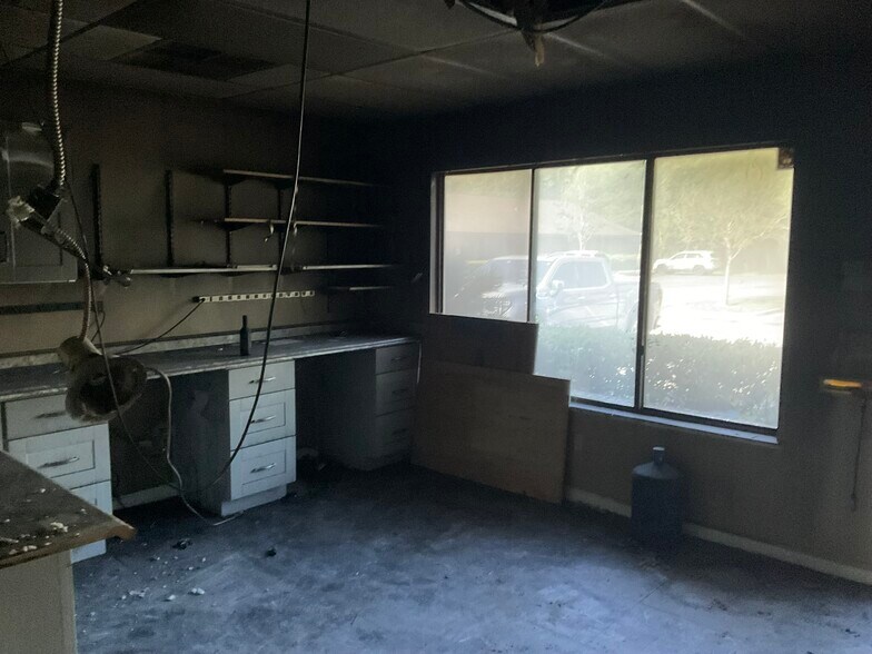 More Photos Of 1409 Kingsley Ave, Orange Park Medical For Sale