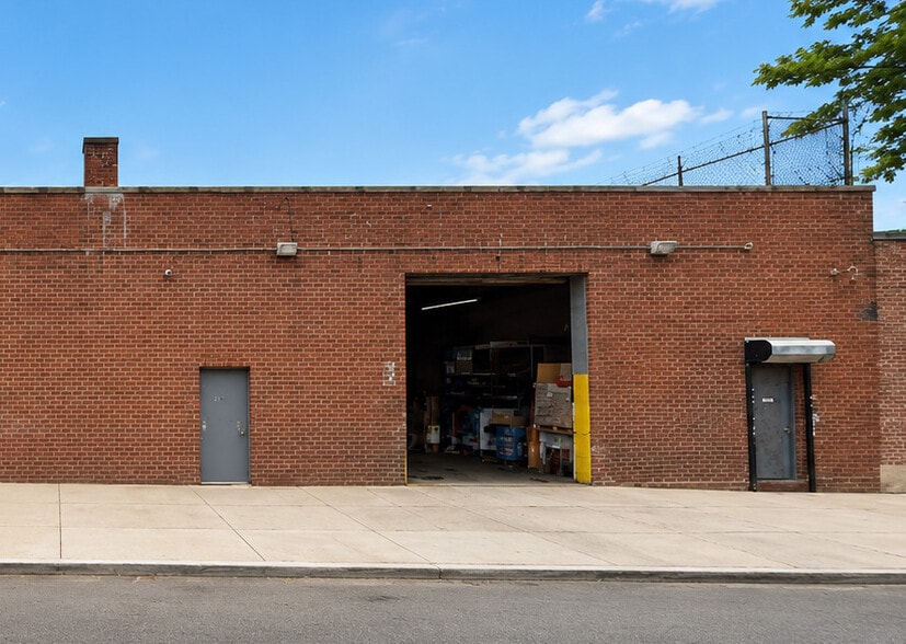 Primary Photo Of 259-261 48th St, Brooklyn Warehouse For Sale