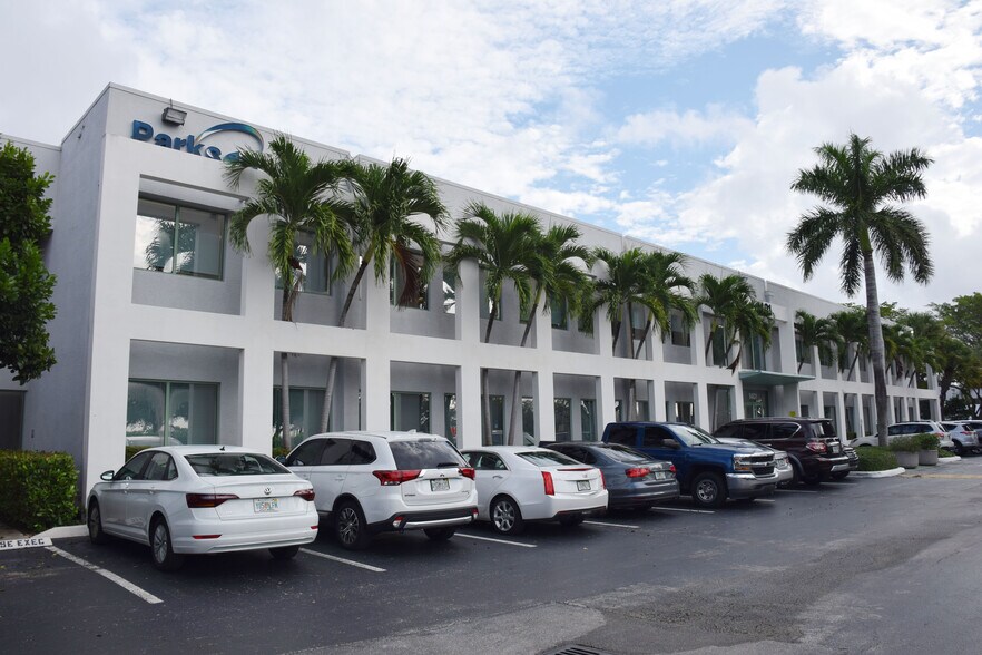 More Photos Of 1401 W Cypress Creek Rd, Fort Lauderdale Office For Lease