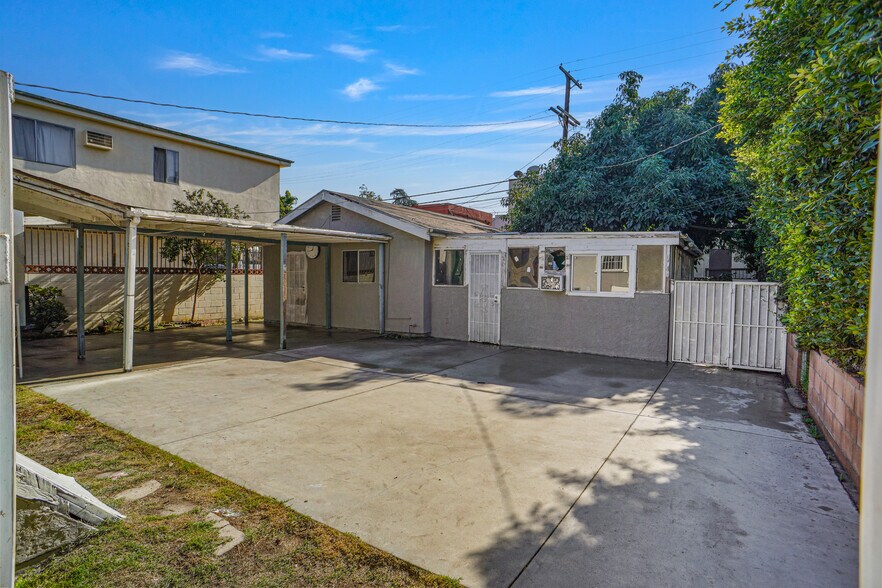 More Photos Of 5552 Barton Ave, Los Angeles Land For Sale