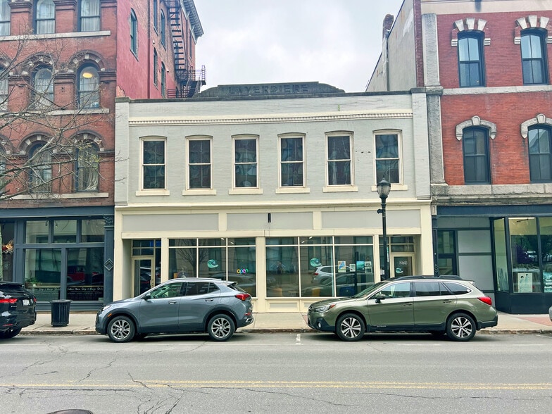 Primary Photo Of 257-267 Water St, Augusta Storefront For Lease