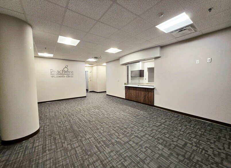 More Photos Of 460 Northside Cherokee Blvd, Canton Hospital For Lease