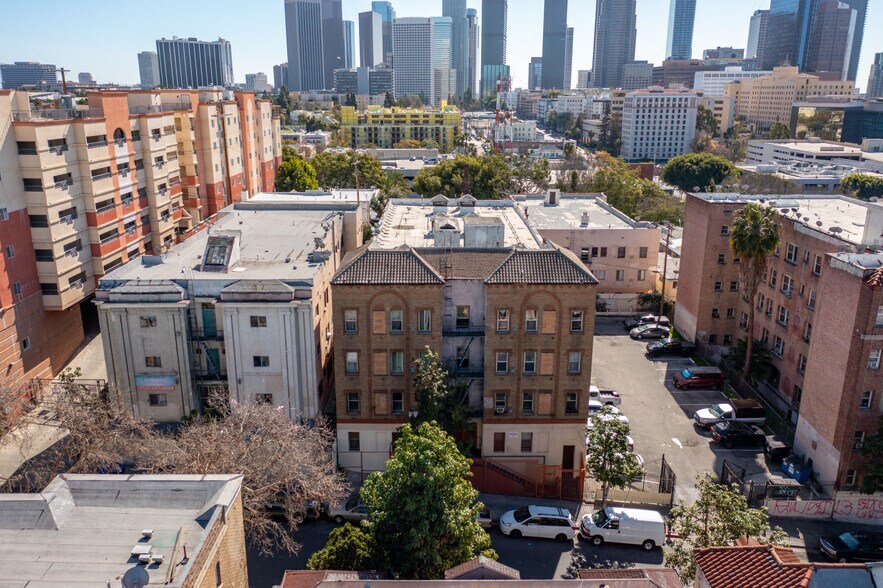 More Photos Of 514 Union Dr, Los Angeles Apartments For Sale