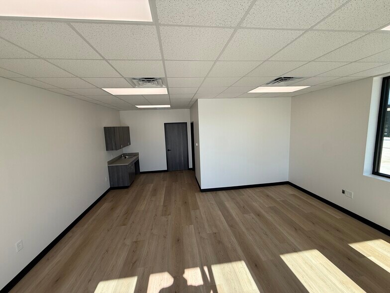 More Photos Of 9200 Carraway Ln, Magnolia Unknown For Lease