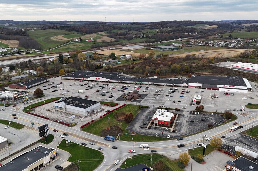 More Photos Of 1000-1050 Countryside Plz, Mount Pleasant Unknown For Lease