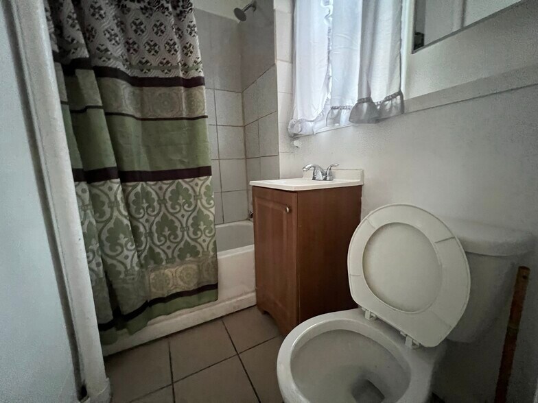 More Photos Of 321 Milford St, Brooklyn Apartments For Sale