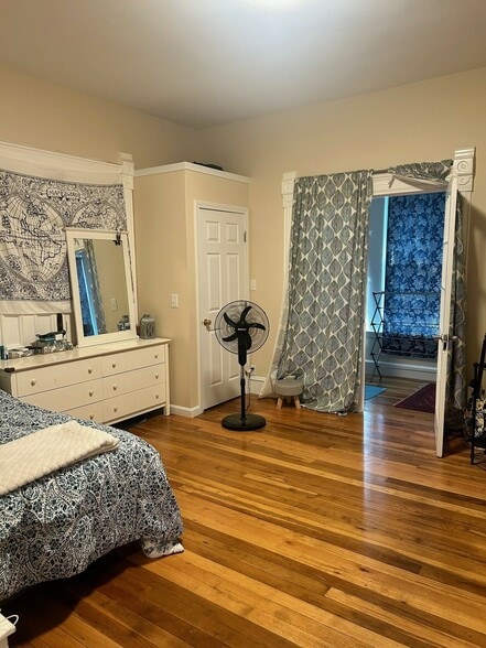 More Photos Of 143 Westford St, Lowell Apartments For Sale