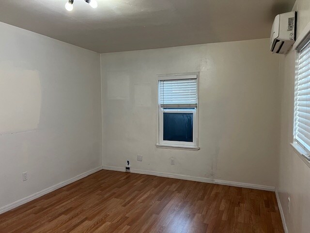 More Photos Of 504 S Harbor Blvd, Fullerton Freestanding For Sale