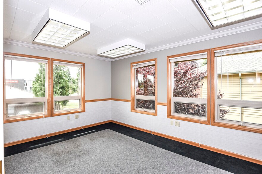 More Photos Of 3711 Griffin Ln Se, Olympia Office For Lease