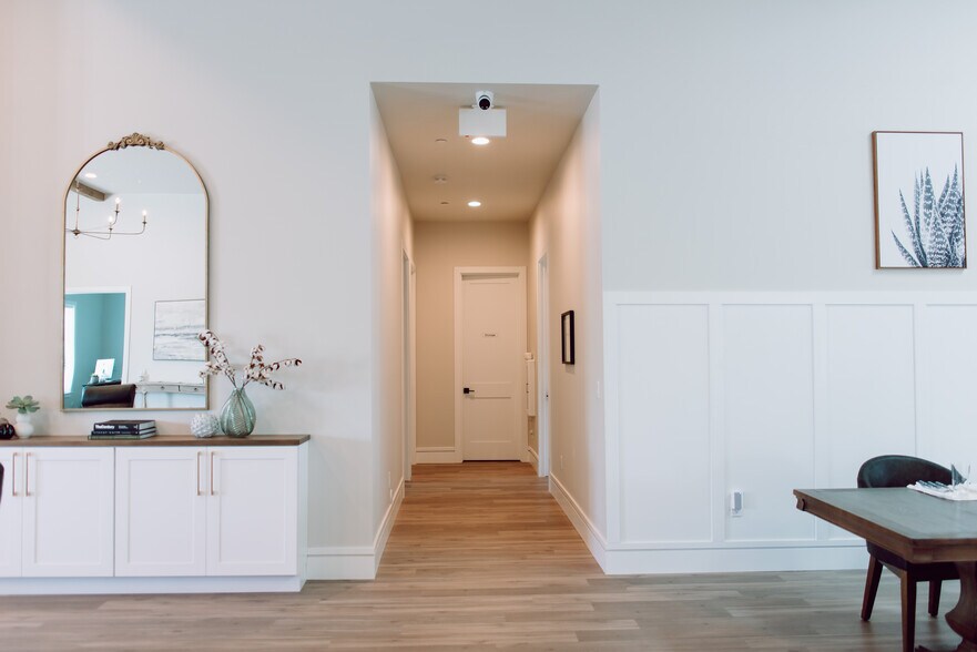 More Photos Of 8736 E Joshua Tree Ln, Scottsdale Assisted Living For Sale