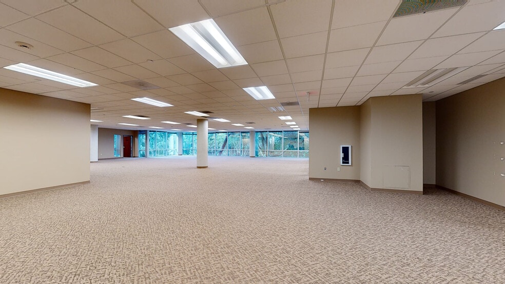 More Photos Of 12470 Telecom Dr, Tampa Office For Lease