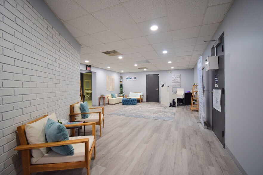 More Photos Of 1708 Jefferson Ave, Mount Vernon Office For Sale