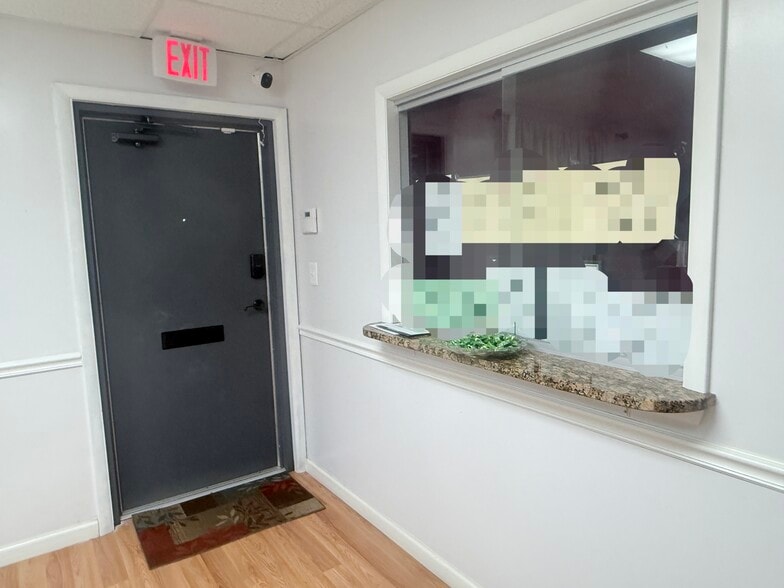 More Photos Of 106 Elden St, Herndon Medical For Sale