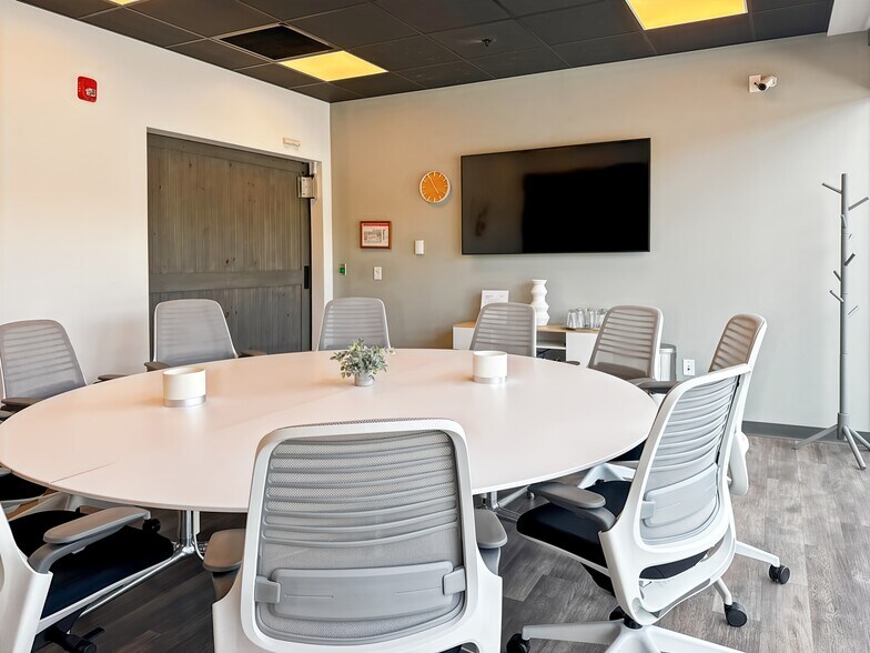 Primary Photo Of 2395 Lancaster Pike, Reading Coworking Space