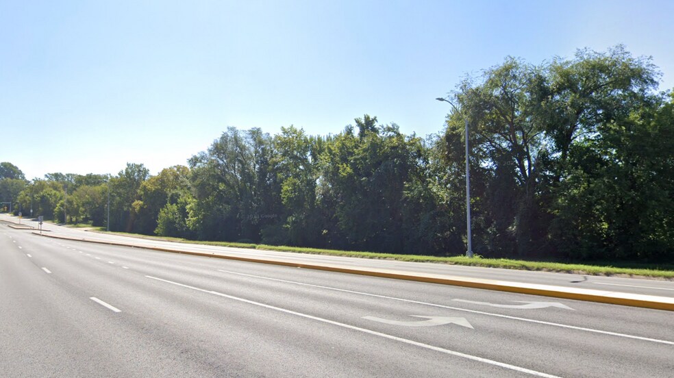 More Photos Of 3300 W Kearney St, Springfield Land For Sale