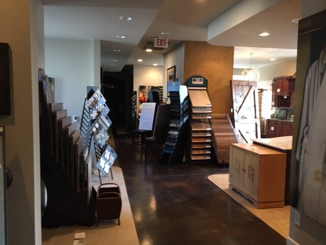 More Photos Of 2381 Robertson Dr, Richland Office For Lease