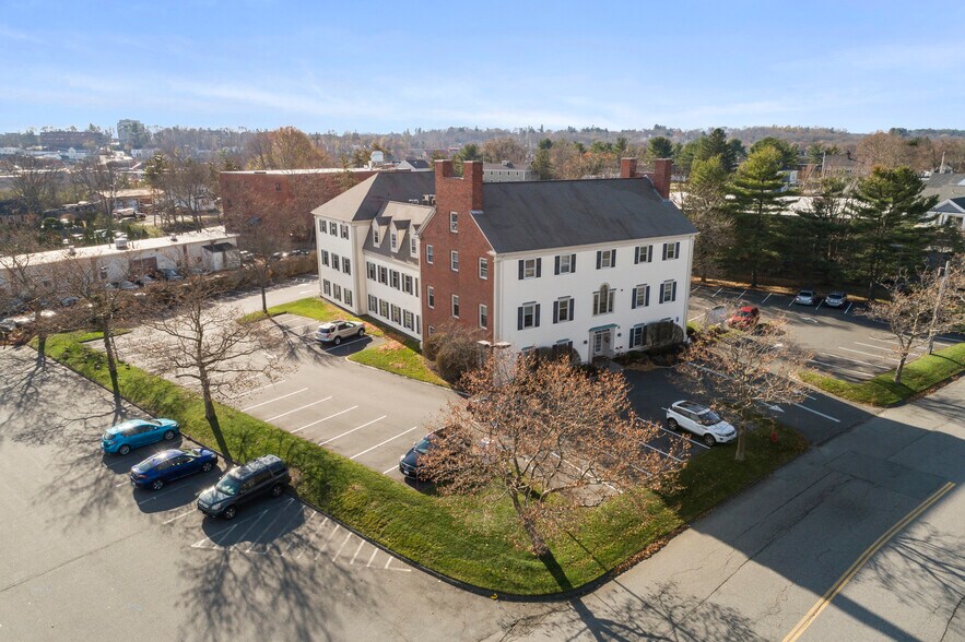 More Photos Of 7 Federal St, Danvers Office For Sale