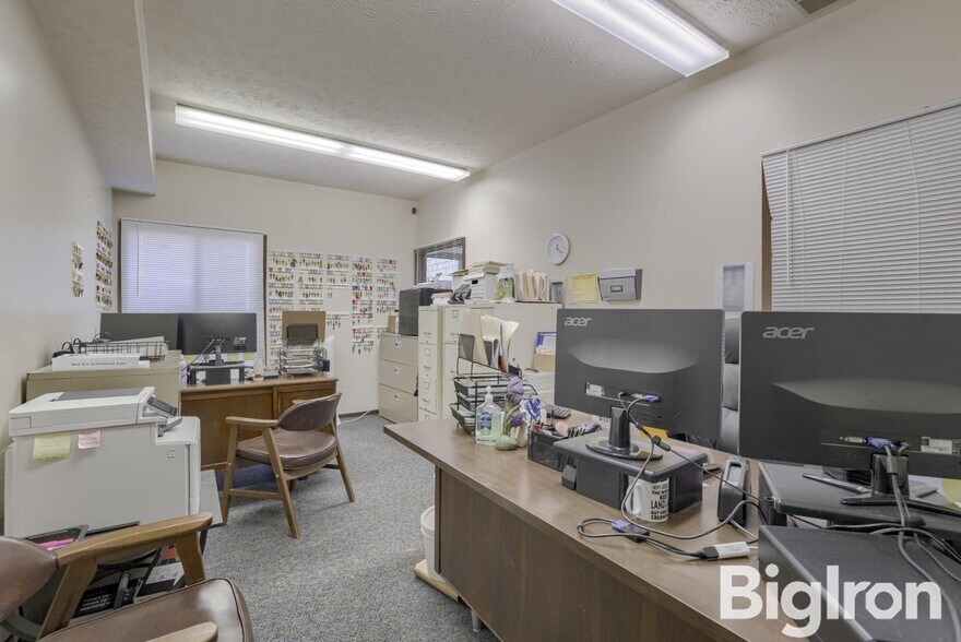 More Photos Of 130 S 5th St, Hebron Apartments For Sale