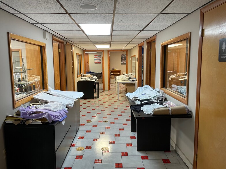 More Photos Of 12000-12163 SW 132nd Ct, Miami Light Distribution For Sale