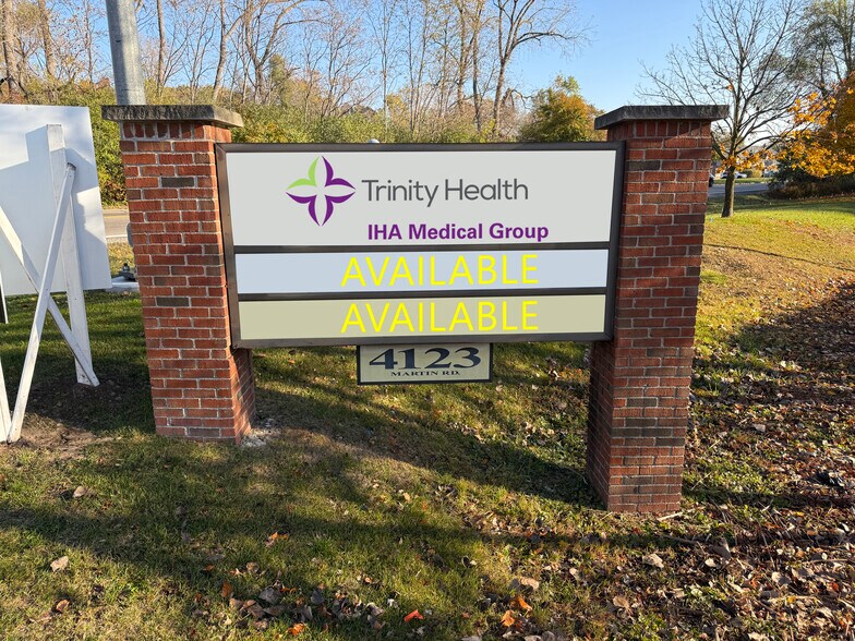 More Photos Of 4123 Martin Rd, Commerce Township Medical For Sale