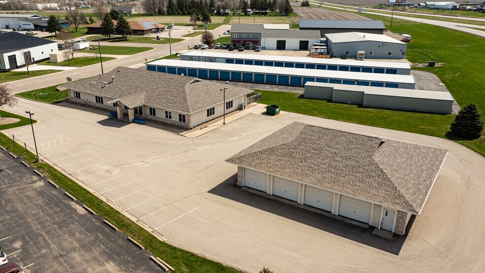 More Photos Of 202 5th St SE, Kasson Flex For Sale
