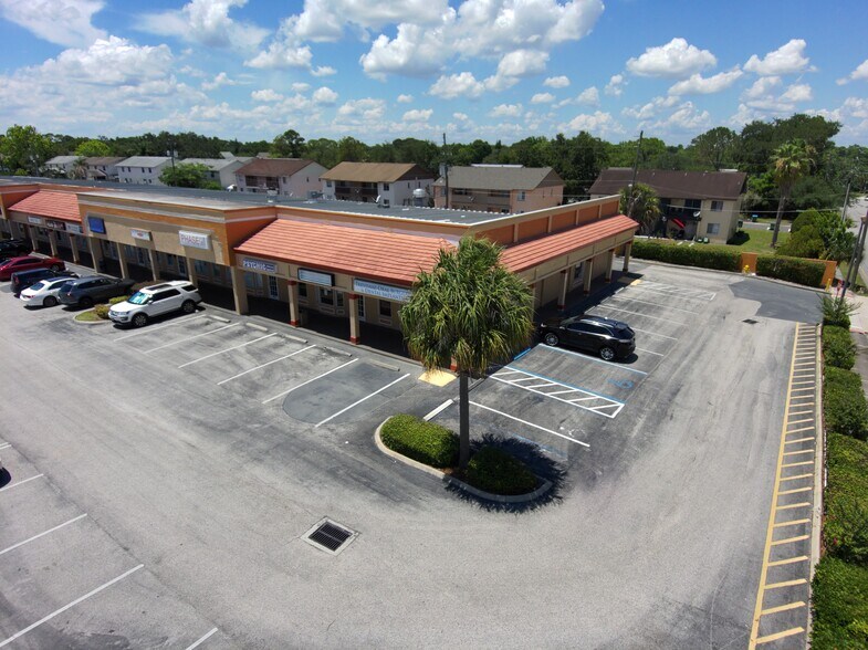 More Photos Of 116-180 W State Road 434, Winter Springs Storefront Retail Office For Lease