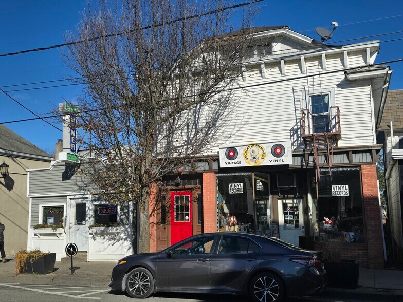 More Photos Of 221 Spring St, Newton Apartments For Sale